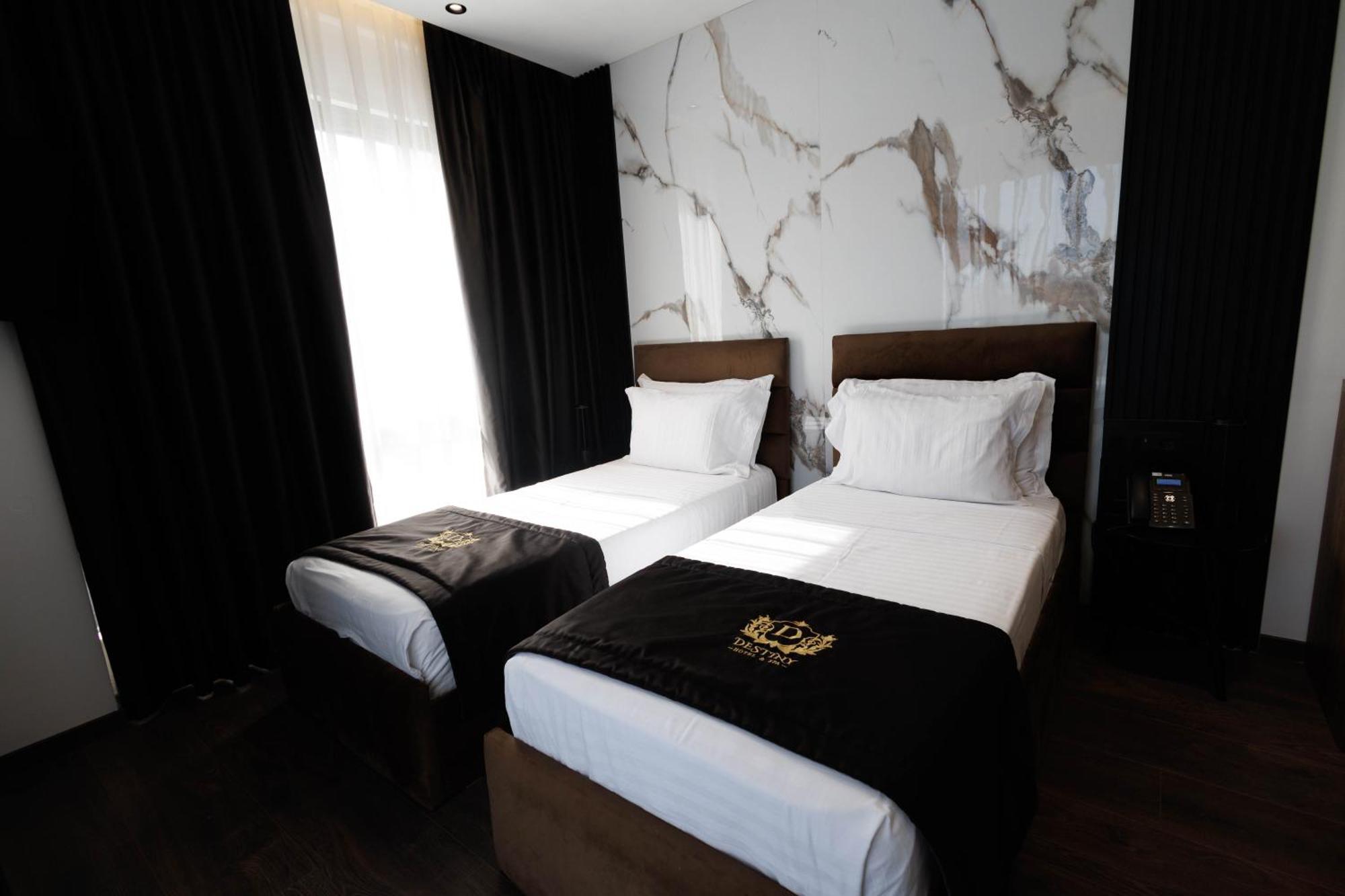 Destiny Hotel & Spa Yzberishti Rum bild