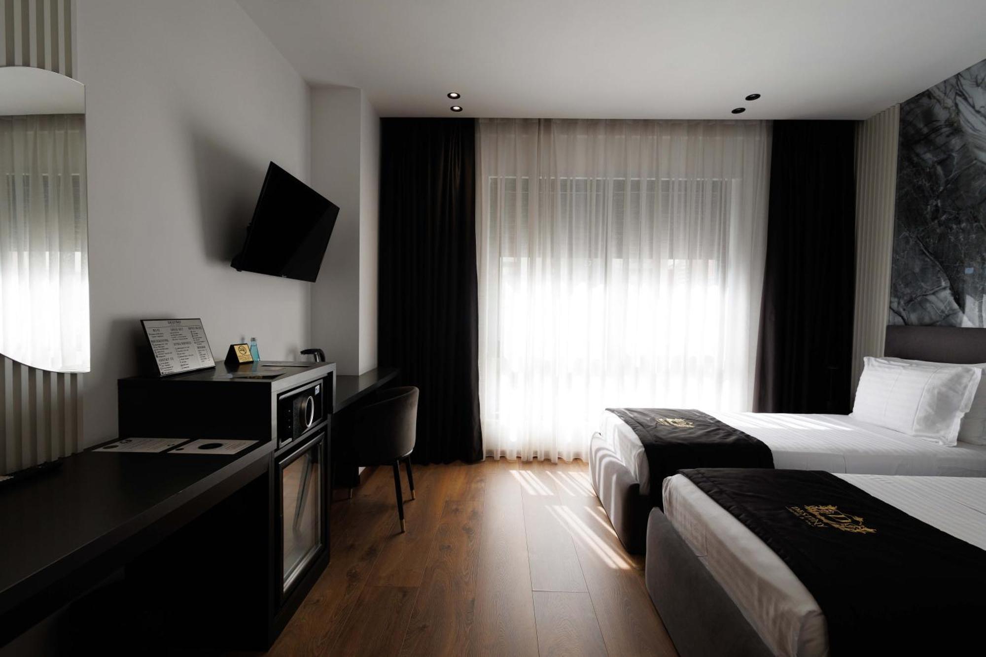 Destiny Hotel & Spa Yzberishti Exteriör bild